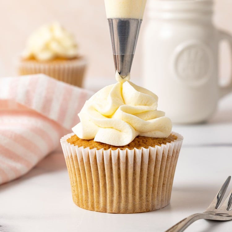 Cream Cheese Icing Recipe | Chelsea Sugar